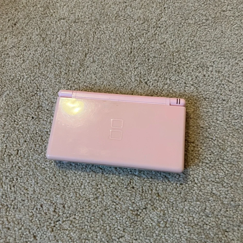 Pink Nintendo DS Lite Handheld Console